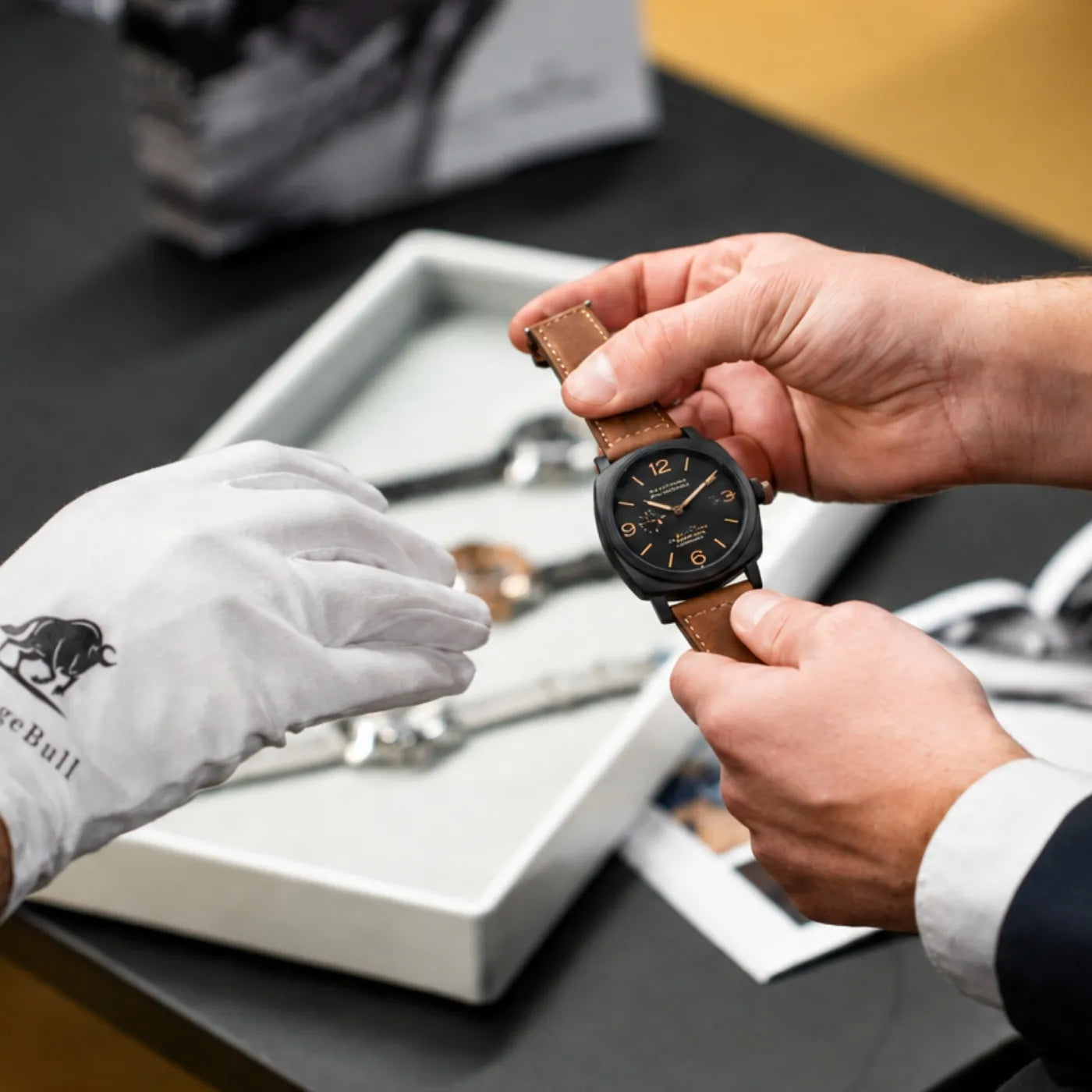 RELOGIO MASCULINO AUTOMATICO ORIGINAL EM COURO NOBRE ARTESANAL LOJA VINTAGEBUL